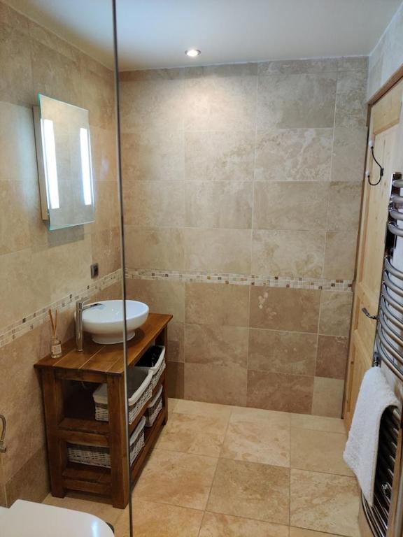 Spacious Ski Chalet In Traditional French Village, Sleeps 8, Four Star With Fibre Broadband Abondance Eksteriør bilde