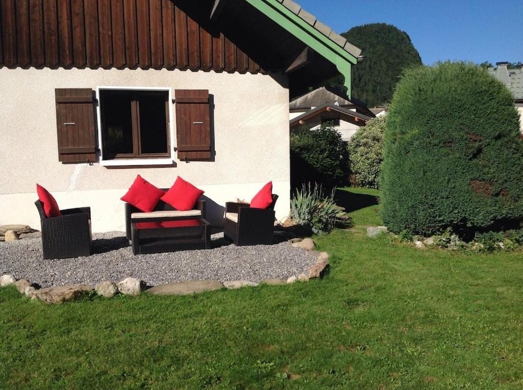 Spacious Ski Chalet In Traditional French Village, Sleeps 8, Four Star With Fibre Broadband Abondance Eksteriør bilde