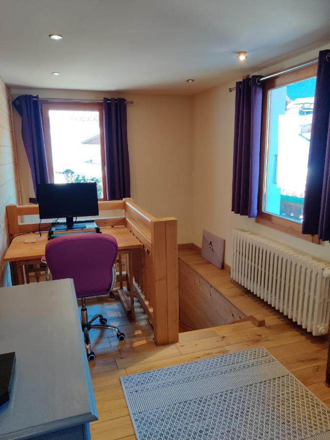 Spacious Ski Chalet In Traditional French Village, Sleeps 8, Four Star With Fibre Broadband Abondance Eksteriør bilde