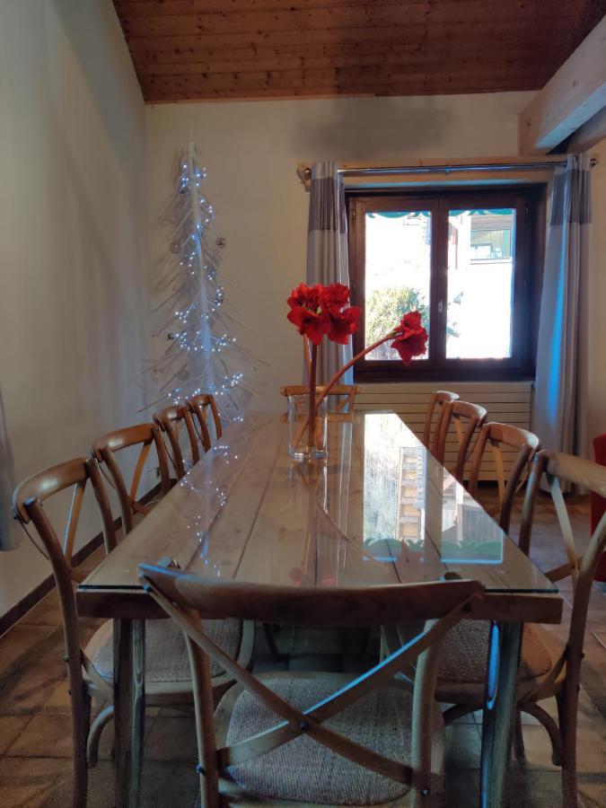 Spacious Ski Chalet In Traditional French Village, Sleeps 8, Four Star With Fibre Broadband Abondance Eksteriør bilde